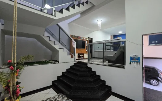 Casa com 03 quartos disponível para venda no bairro Cidade Nova