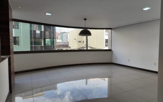 Apartamento Amplo no Cidade Nobre – Sofisticação e Localização Privilegiada!