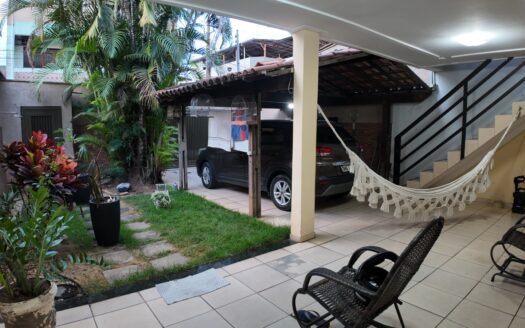 Casa com espaço, conforto e praticidade para sua família no bairro Novo Cruzeiro.