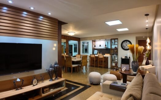 Apartamento amplo, sofisticado e cheio de personalidade no bairro Cidade Nobre.